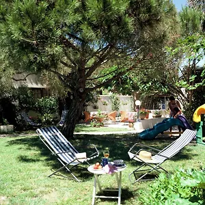 https://hotel-le-mirage.fr-provencehotel.com